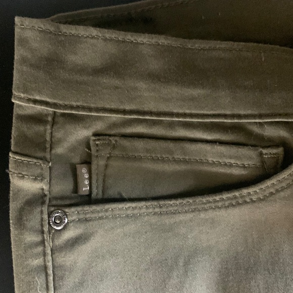 NWOT SLIM Stretch OLIVE jeans LEE US 14 - Picture 5 of 10